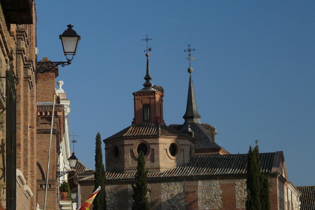 Ciudad De Alcala Hotel Alcalá de Henares Buitenkant foto